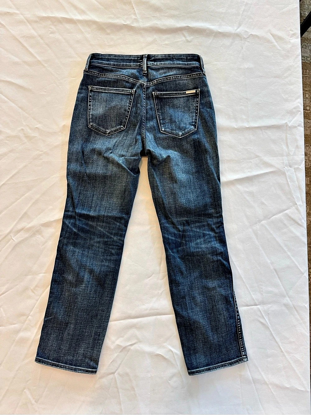 White House Black Market High-Rise Straight Everyday Soft Jeans Blue Waist 2S